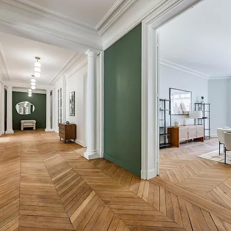 Lägenhet Luxurious 4 Bedroom Apartment, La Muette *