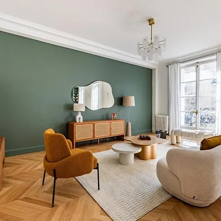 Luxurious 4 Bedroom Apartment, La Muette *
