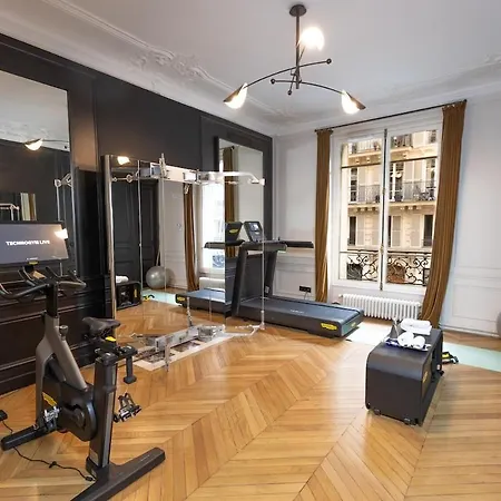 Luxurious 4 Bedroom Apartment, La Muette Lägenhet *