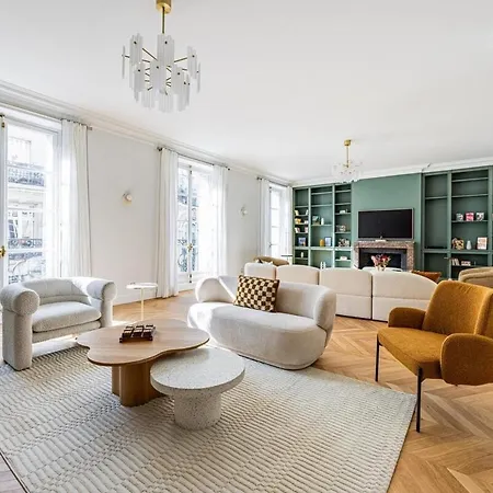 Lägenhet Luxurious 4 Bedroom Apartment, La Muette
